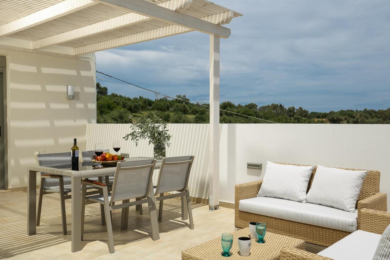 Eco Villa, A Perfect Escape Close To The Beach, By Thinkvilla Maroulas Ngoại thất bức ảnh