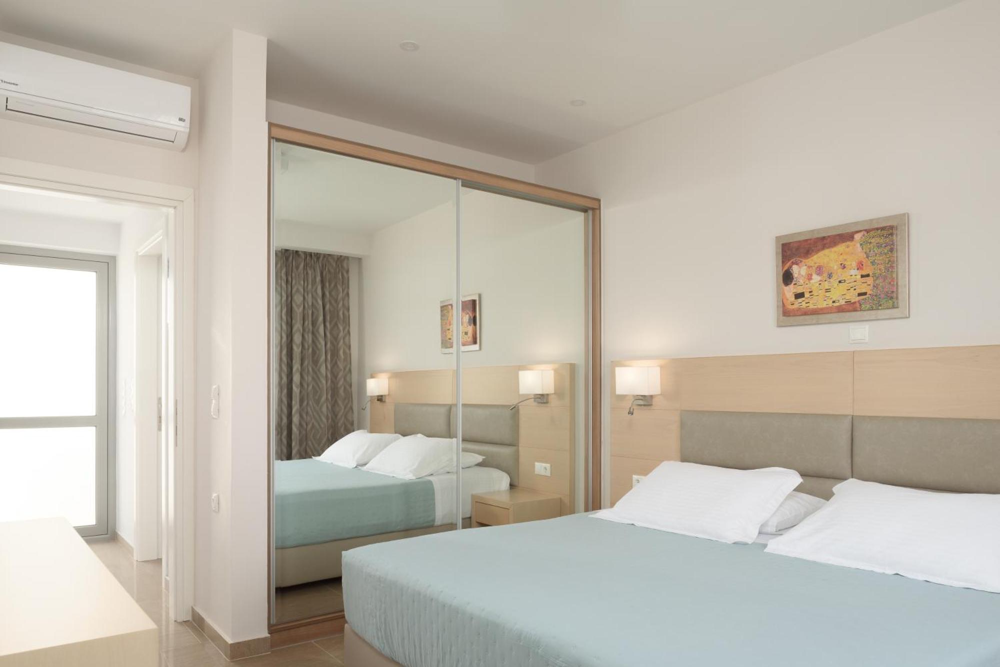 Eco Villa, A Perfect Escape Close To The Beach, By Thinkvilla Maroulas Ngoại thất bức ảnh