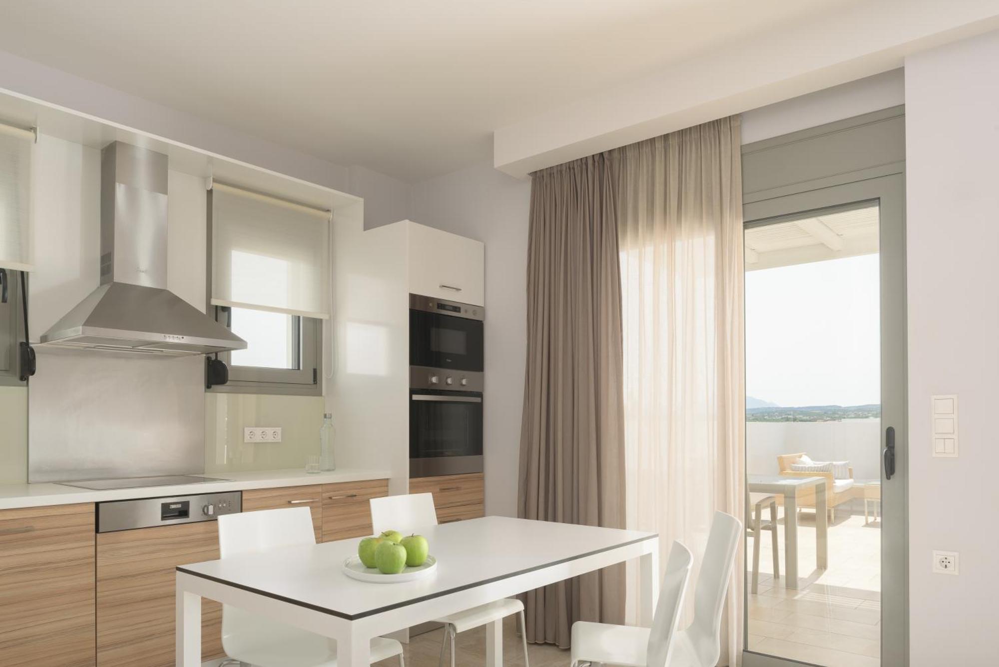 Eco Villa, A Perfect Escape Close To The Beach, By Thinkvilla Maroulas Ngoại thất bức ảnh